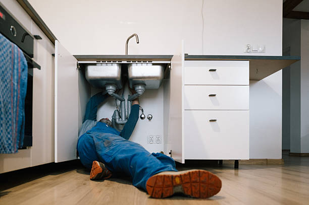 Professional Emergency Plumber technician working in Matawan, NJ